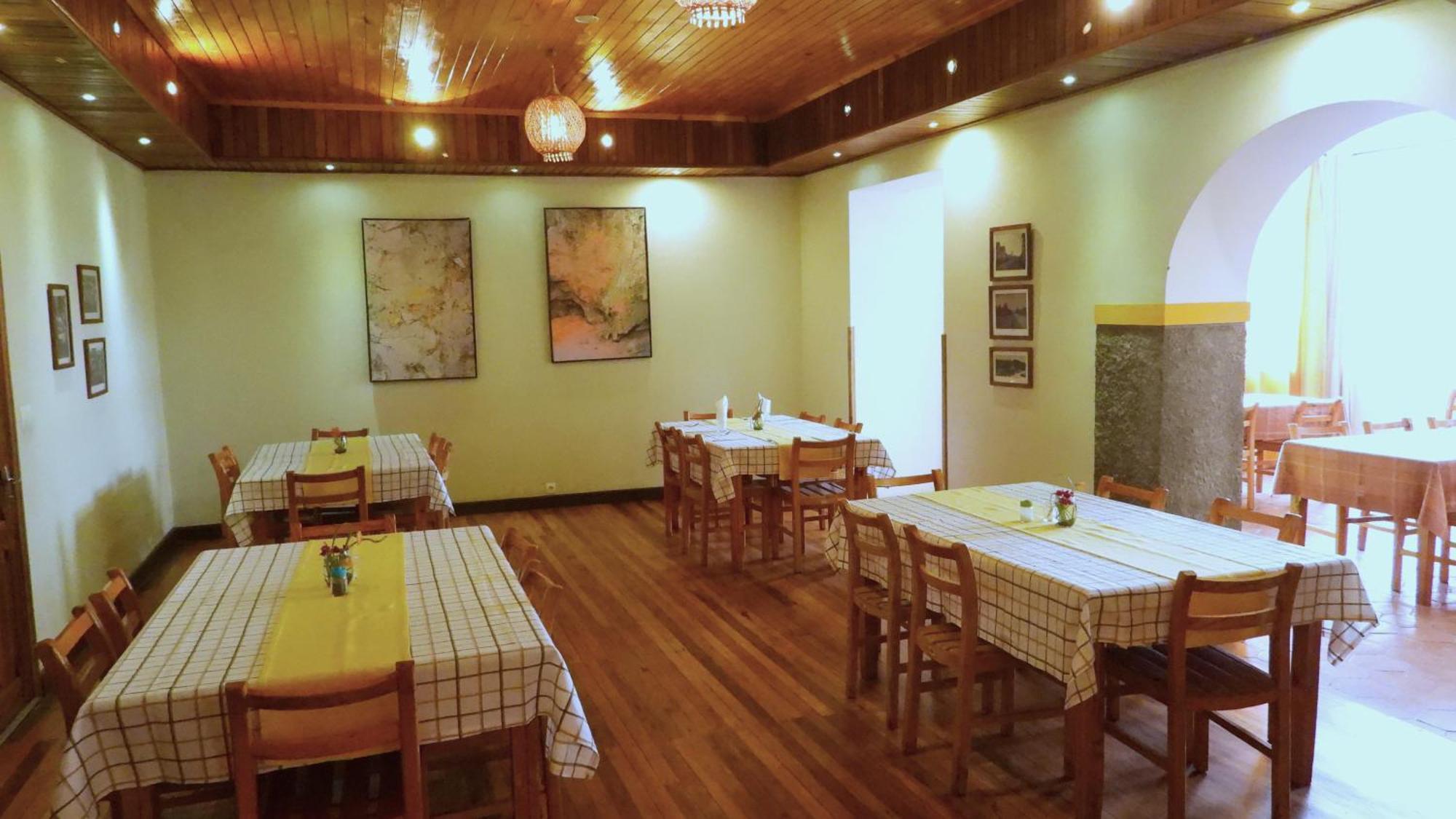 Lovasoa 4C Hotel Antsirabe Exterior photo